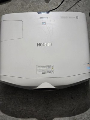 Epson EH-TW7300 4K Ultra HD 3D HS Heimkino Projektor ungeprüft für Ersatzteile