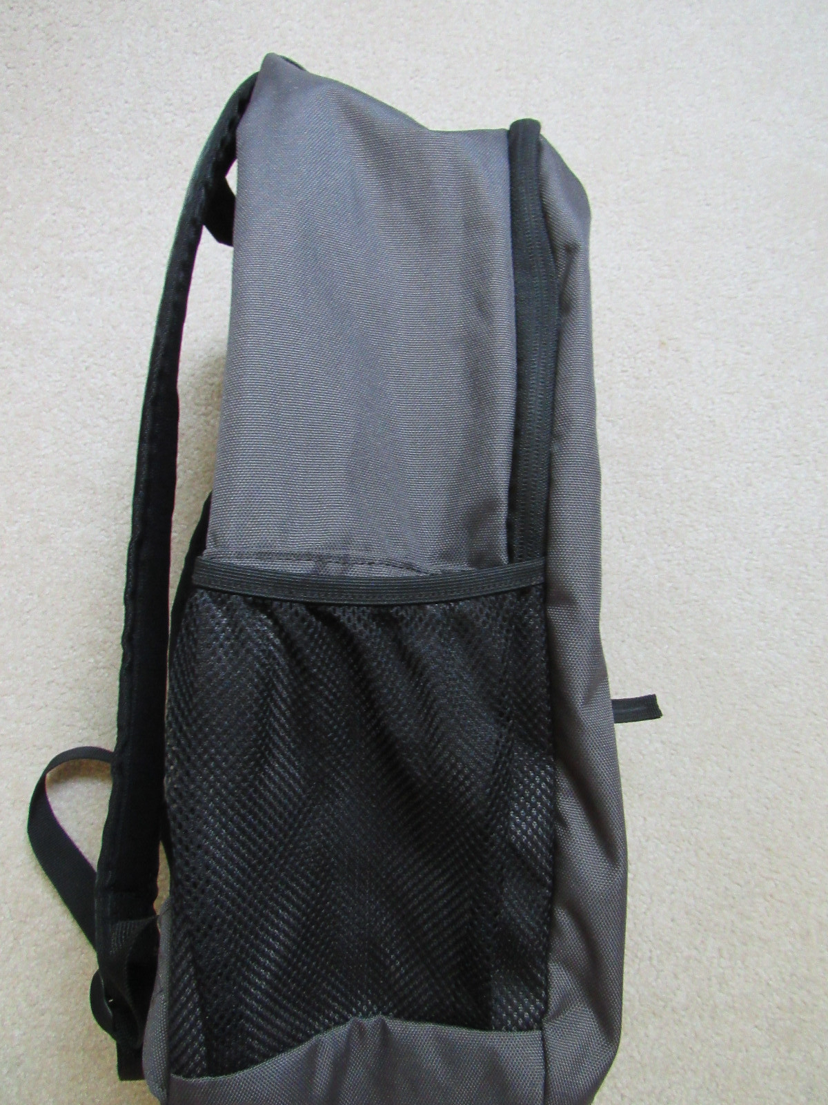Oakley Basic Dark Charcoal Gray Backpack with Sun… - image 3