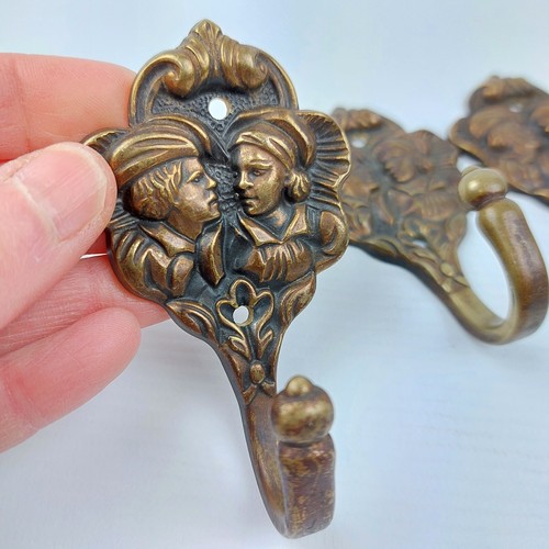 4er Set Vintage Messing Wandhaken - Mittelalter Paar Design - Antik Kleiderhaken - Bild 4 von 10