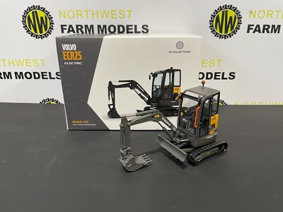 AT COLLECTIONS VOLVO ECR25 ELEKTRO KOMPAKTBAGGER MASSSTAB 1:32