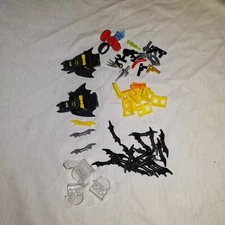 Lego Batman DC Fodder Batarang Weapons Misc Pieces Belts 