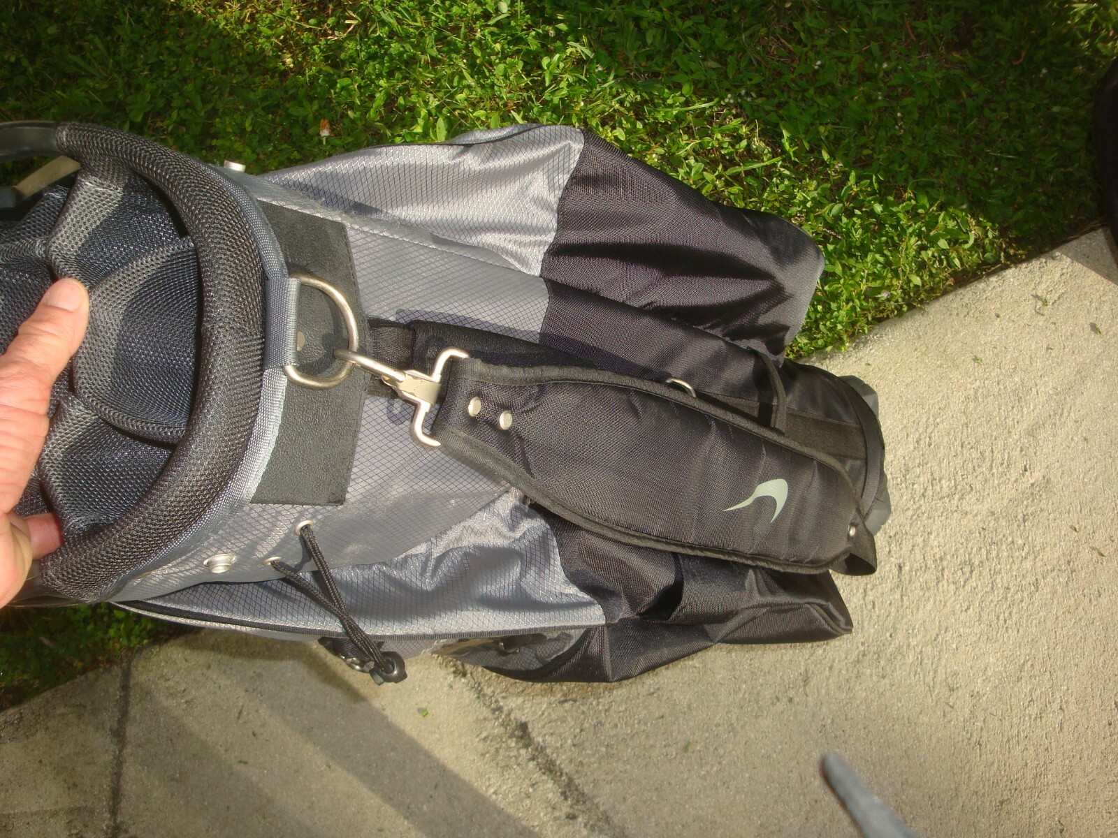 Nike Performance Nylon Golf Bag 14 Way Divider W/ Strap Black/Silver