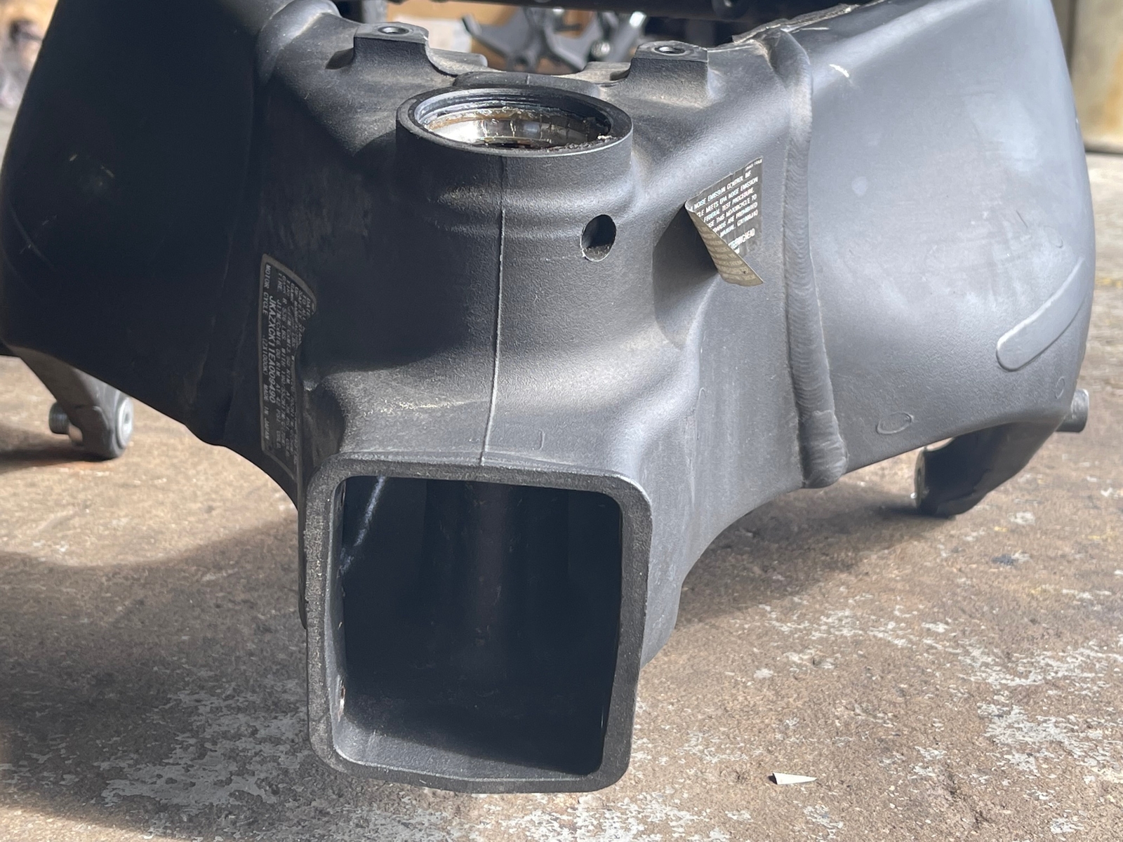 2014 Kawasaki Ninja Zx10r Frame Chassis EZ Cln Main ZX10 R 20112015