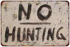 No Hunting Sign Vintage Look Chic Dsitressed Prohibited Property 108120020007