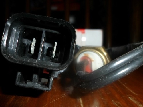 NOS NORS Lucas SNJ101 Coolant Fan Switch fits various 1985 1986 Porsche 928 - Picture 5 of 5