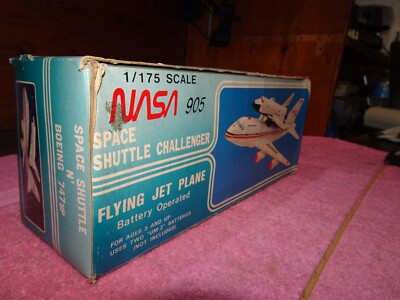 アースページ Amazing! NASA Space Shuttle Carrier 747 Aircraft in 1:400 Scale