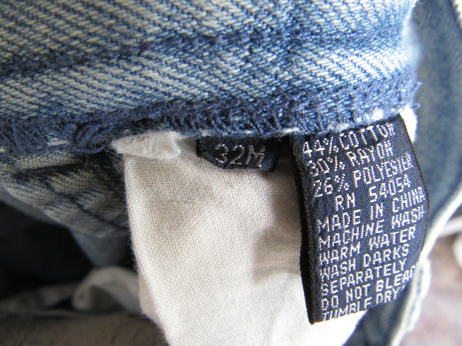 Vintage Bugle Boy 32M Jeans 1980's Gem