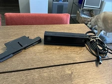 Microsoft Xbox One Kinect Sensor Bar - Black - With Mount - Untested
