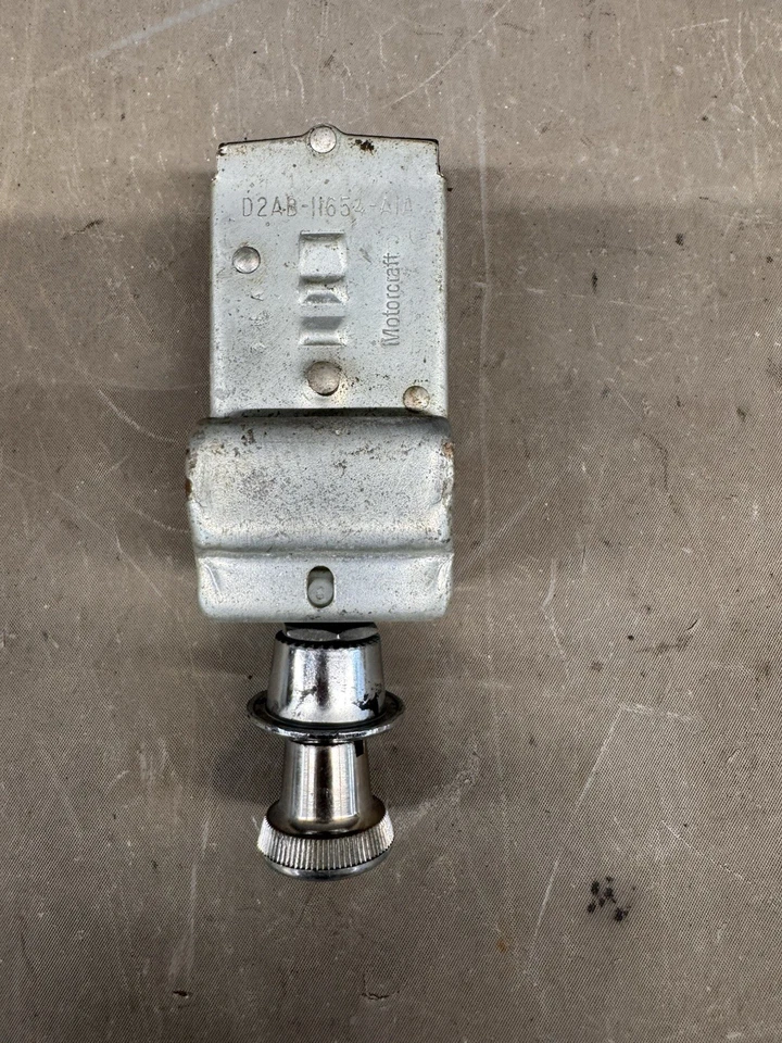 Ford Galaxie Mustang Fairlane Torino 1972-1976 tablero interruptor perilla bisel Foto 2 de 4