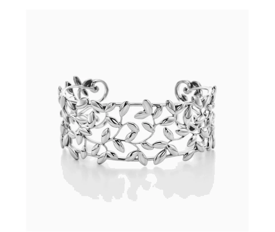 Punho de folha de oliveira genuíno Tiffany & Co. Paloma Picasso – Prata esterlina, tamanho médio - Imagem 4 de 4