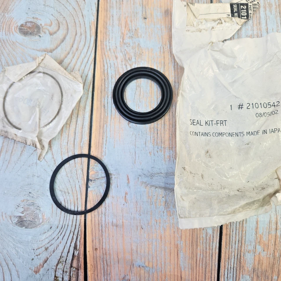 Kit de reconstrucción de sello de pinza de freno delantero GM 21010542 Saturn S Series SL SW SC OE NOS Foto 3 de 4