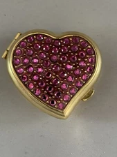 VICTORIAS SECRET  COMPACT  W/ VICTORIA POWDER PERFUME..COLLECTORS ITEM!BRAND NEW