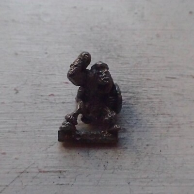 Citadel Warhammer 80s N16 Cave Goblin Black Mane