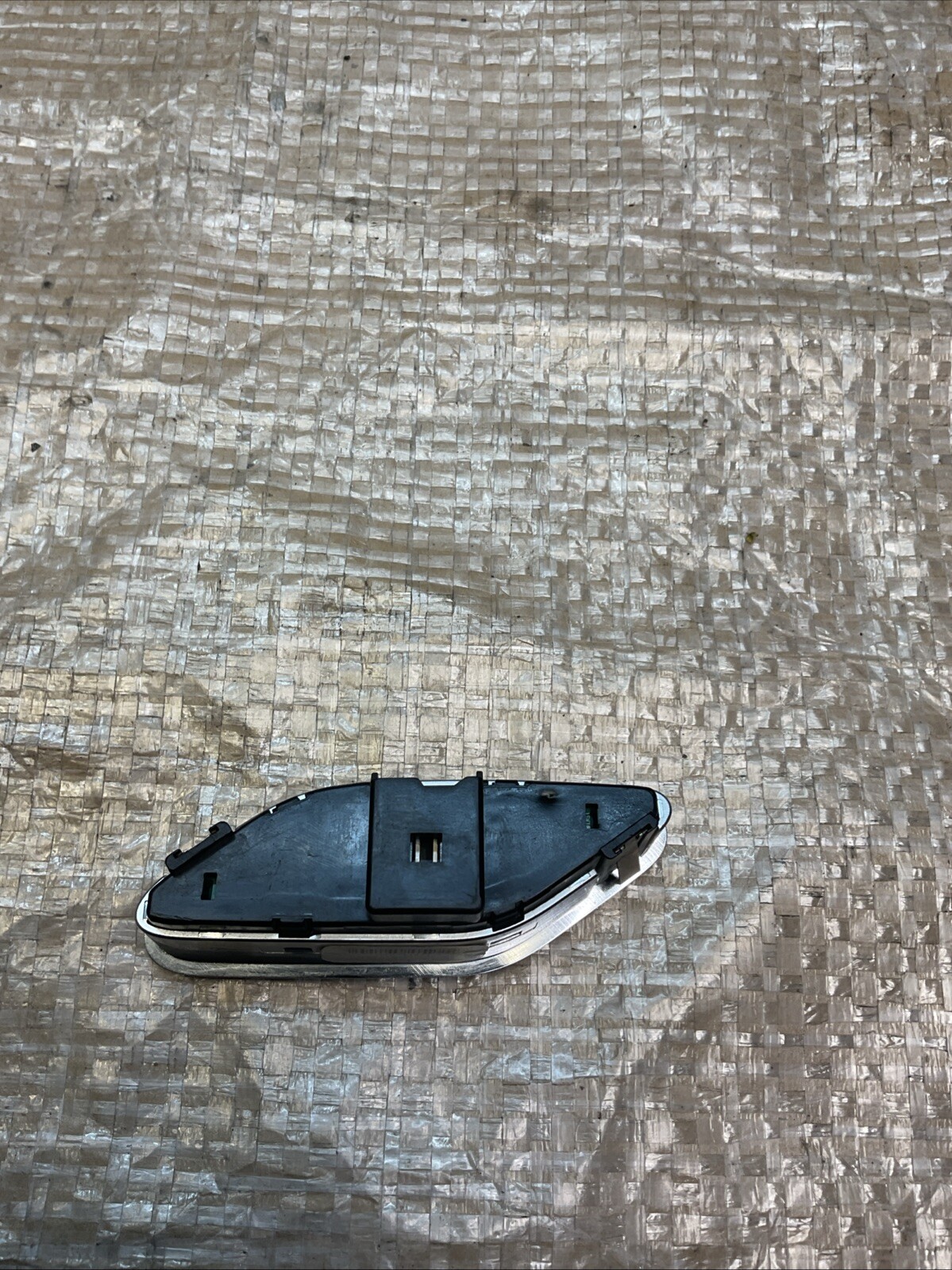 Maserati Quattroporte 2014-2017 Seat control switch P/N 670011441