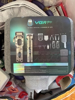 VGR Pro V-007 & V-109 Cordless Gold Clipper & Trimmer Set, 4 Heads, Fade Comb