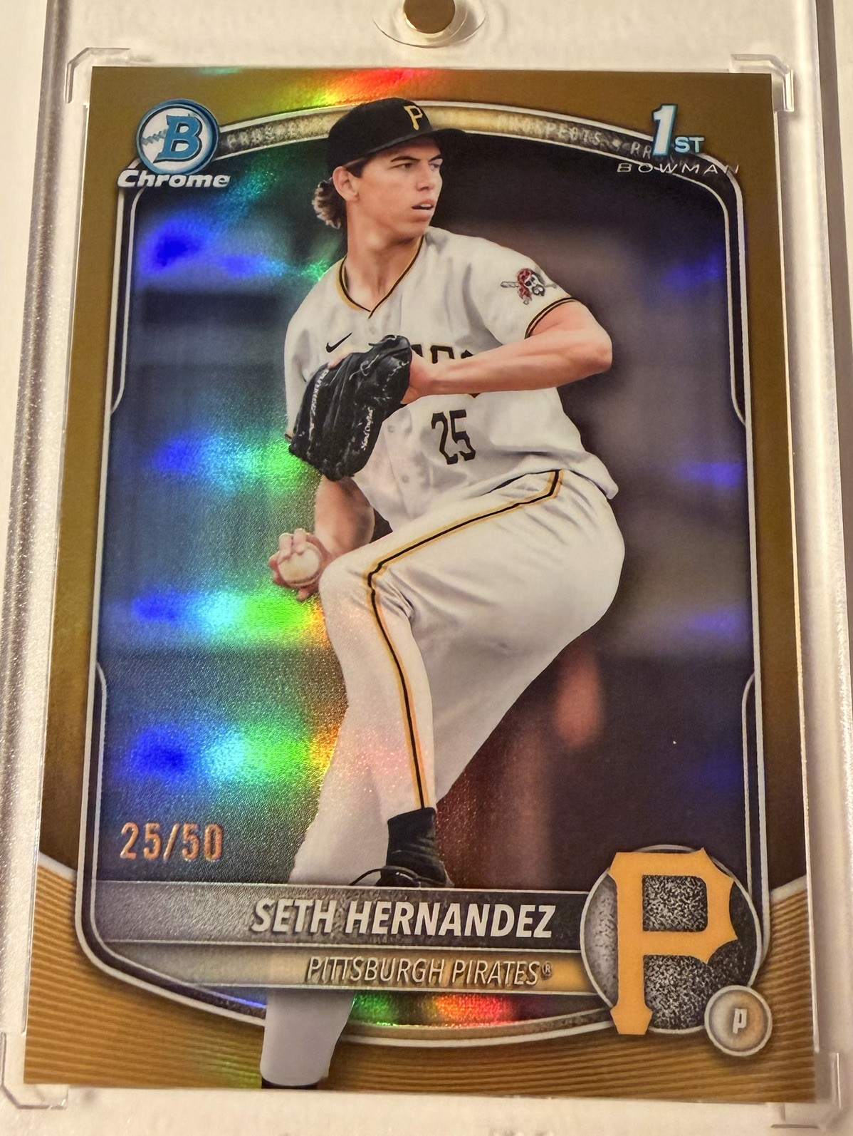 2025 Bowman Draft - Chrome Seth Hernandez #BDC-25 Gold Refractor /50 (RC)