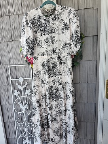 OLIVACEOUS BOUTIQUE Brand BOHO White & Black Print PUFF SLEEVE Linen Like Dress