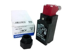 OMRON D4NH-4CAS-NPT / D4NH4CASNPT (NEW IN BOX)