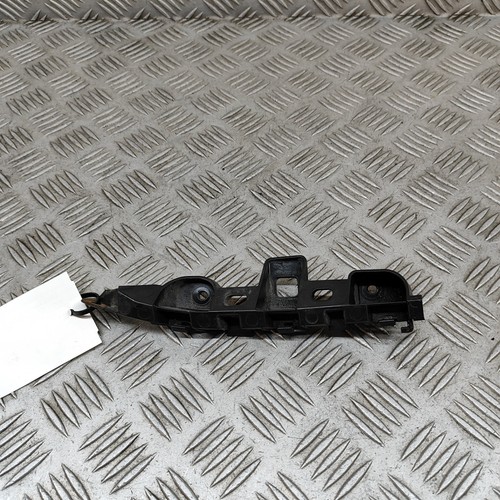 VW Passat Variante B7 vorne linke Stoßstange Bracket 3AA807183 1.6 Diesel 306581