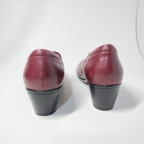 Clarks Mary Jane Pumps Womens Sz 8.5M Red Wine Leather 2" inch High Heels 060 - Picture 3 of 16