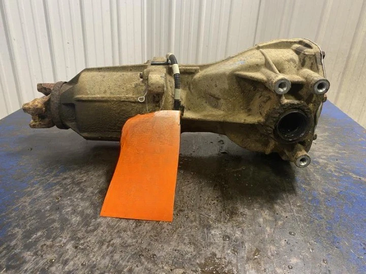 Оригинальный держатель дифференциала задней оси 2005-2007 Mercury Mariner в сборе - Изображение 4 из 4