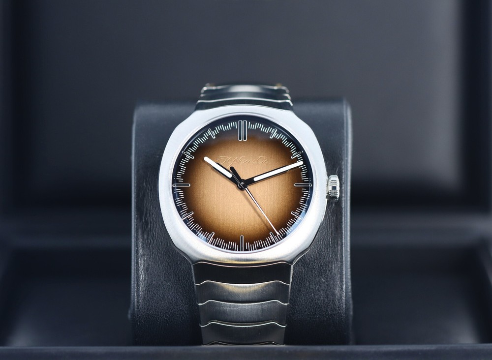 H. Moser & Cie. Streamliner Centre Seconds 6200-1207 40 mm