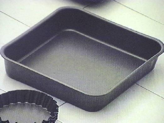 Guardini Square Cake Pan 24 X 24 X 4.5 Cm, Surface 230 °C