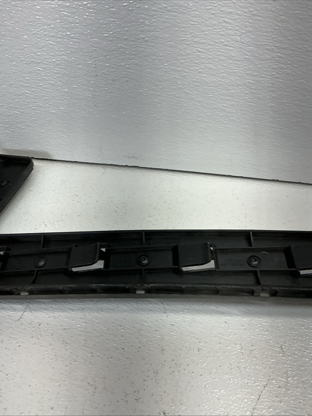 Bentley Continental Flying Spur Rear Right Bumper Support Bracket 3W5807376B OEM