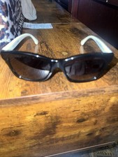 Chanel Sunglasses ch5484A 1656/S6 Black White Quilted Temples w/Case Book, Cloth