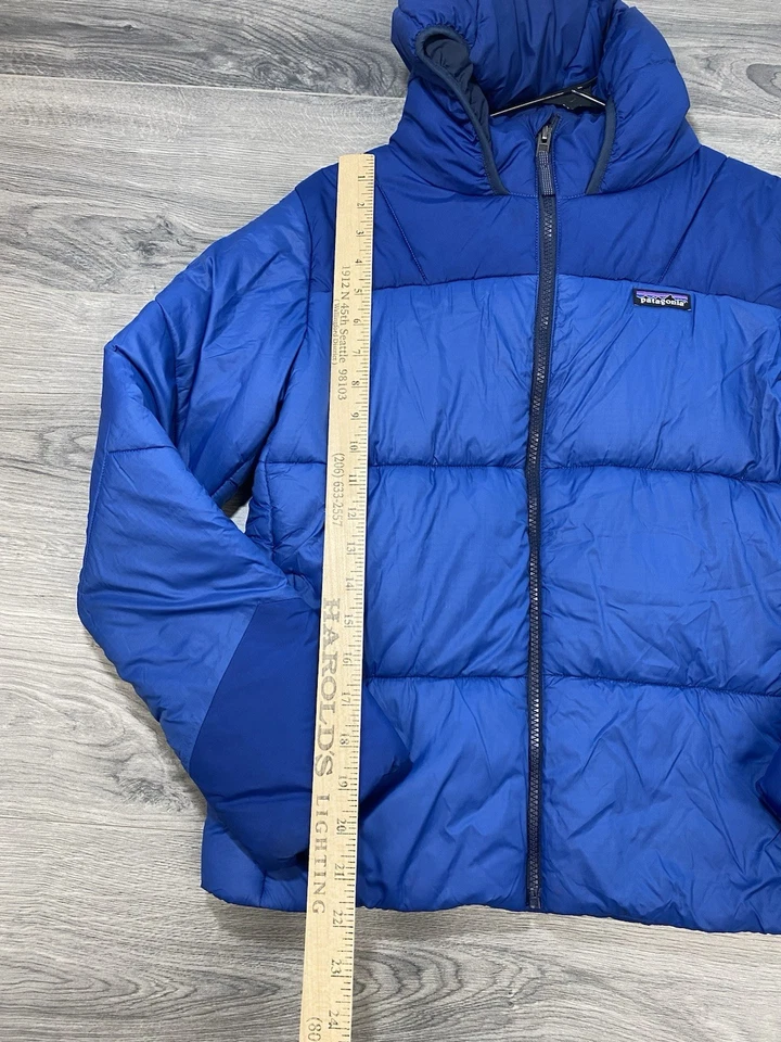 Patagonia Kids Blue Puffer Jacket Sz 14 Boys Hooded  - Image 3 of 4