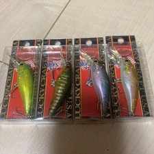 Lucky Craft Tango 55S 4 pieces