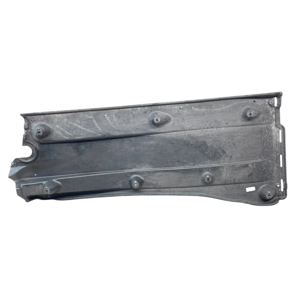 Volkswagen Tiguan 2018-2024 carrocería derecha protector contra salpicaduras cubierta OEM 5QF825202 Foto 2 de 4