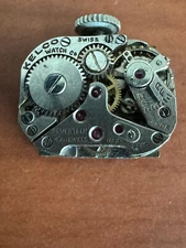 VINTAGE LADIES 15.65 X 12.30 MM KELCO WRIST WATCH MOVEMENT KEEPING TIME 17 JEWEL
