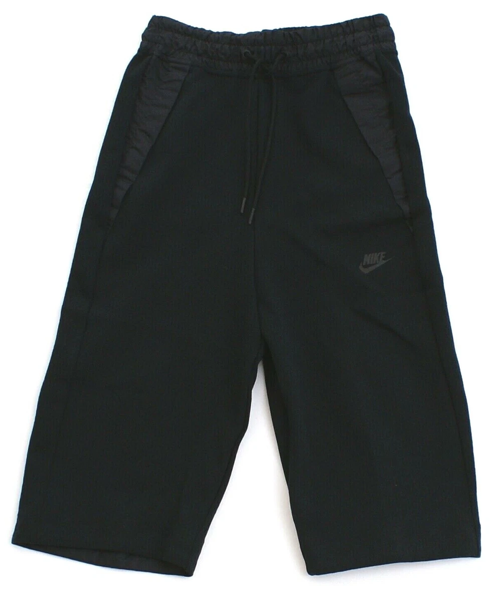 Nike tech capri hot sale