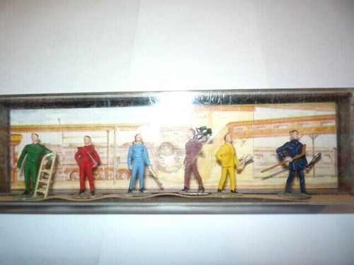 MERTEN- BOX 2138-N°6 PERSONAGGI SPORT INVERNALI-WINTERSPORTGERATEN-HO-1:87 NUOVI | Zustand: Nuovo