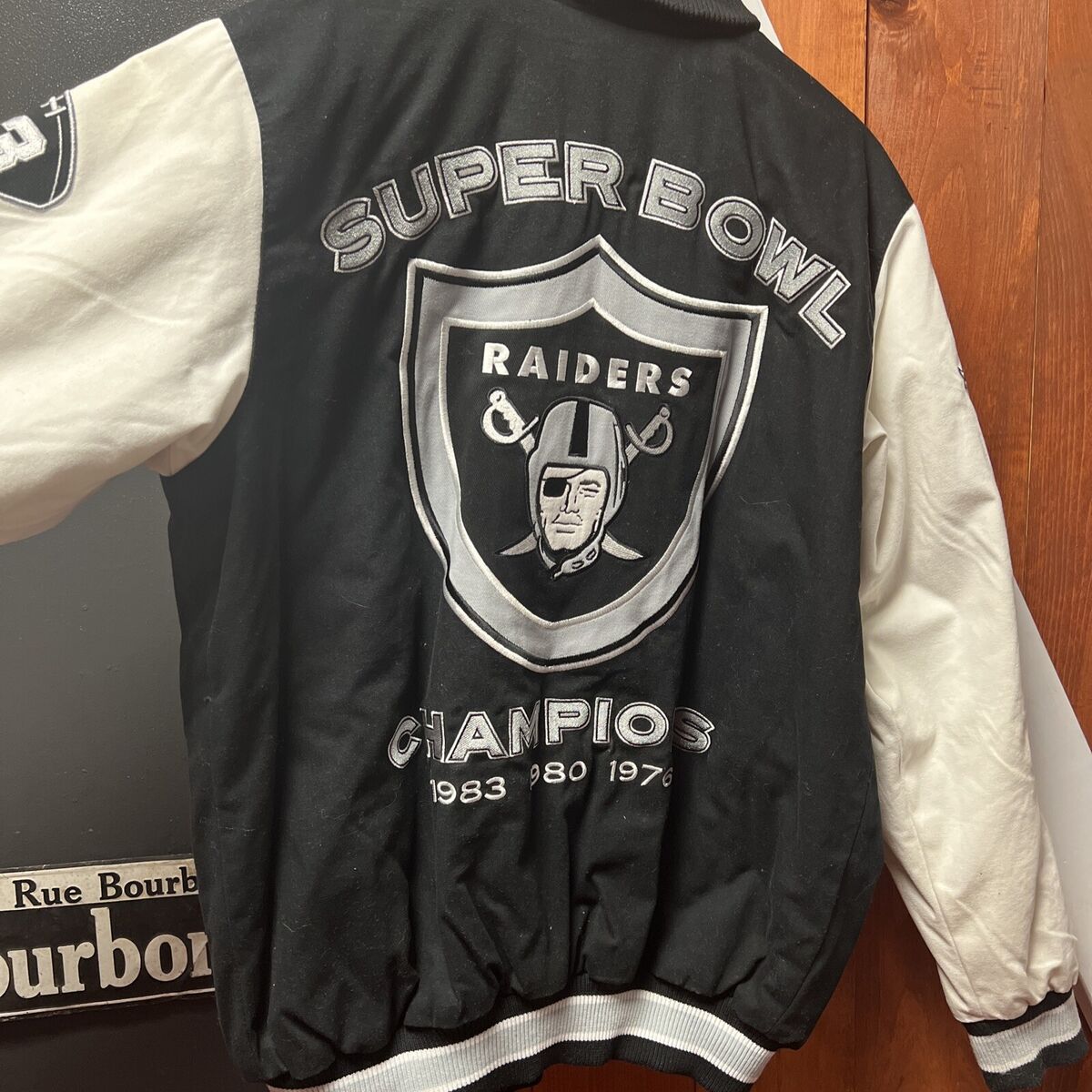 Vintage G-III Vegas Oakland Raiders NFL Super Bowl Varsity Vintage G-III Vegas Oakland Raiders NFL Super Bowl Varsity