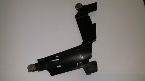 BMW E46 3 Serie Scheinwerfer Rechts Halter 1301073018 Rechts