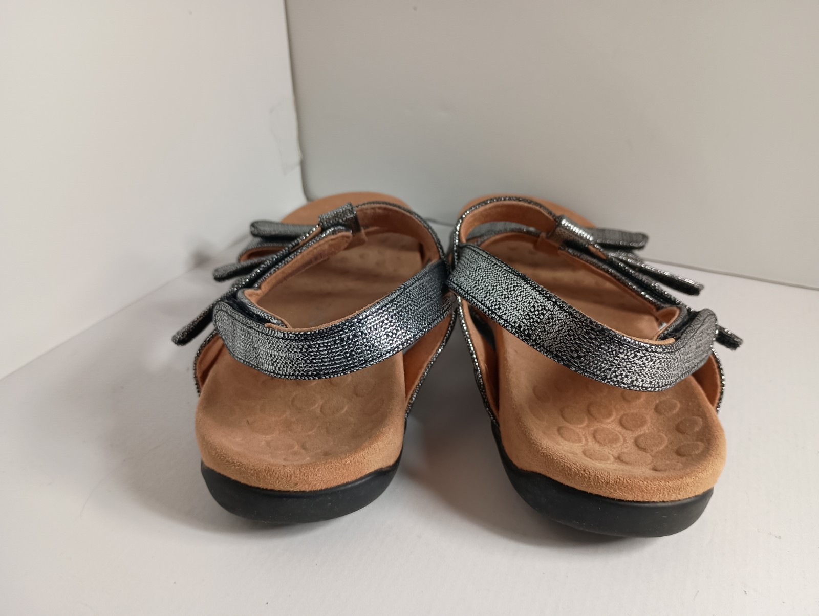 Vionic Amber Metallic Silver Black Slingback Stra… - image 4