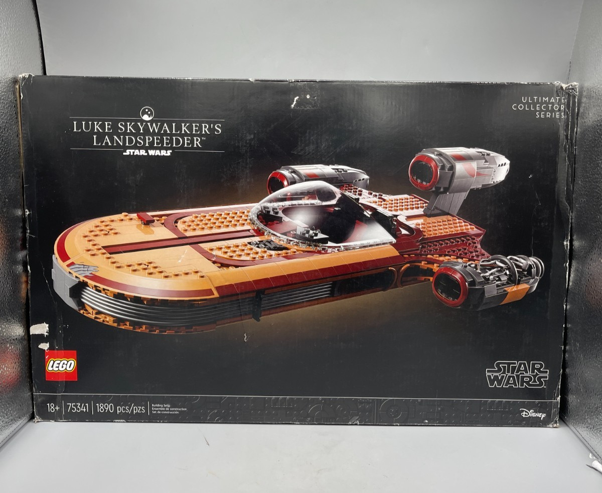 LEGO Star Wars: Luke Skywalker's Landspeeder UCS (75341) Brand New - Open Box