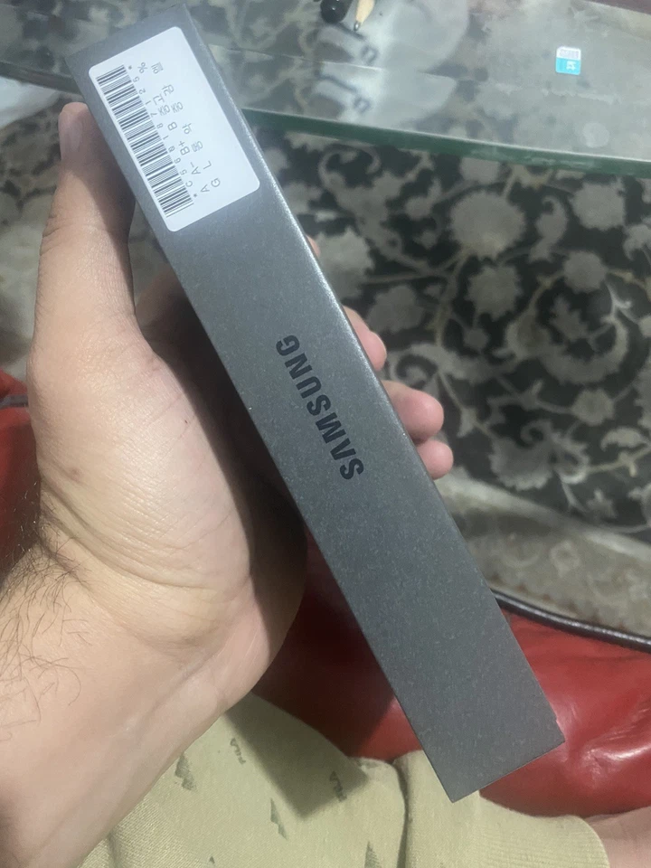 Samsung Galaxy S25 Edge- Unlocked - Smartphone 256GB- Brand New Seal packed- - Image 4 of 4