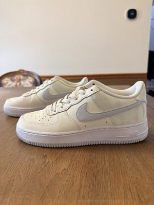 Nike Air Force 1 Cream Sneakers 6Y/Women s 7.5