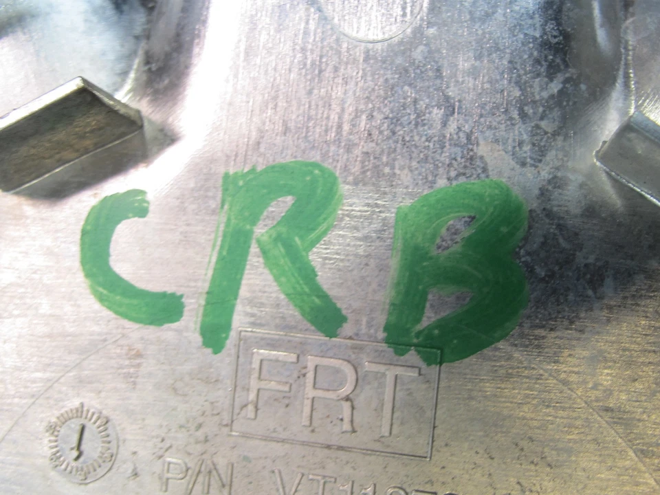 05-06 CHEVROLET SSR Juego de 3 tapas de rueda central delantera derecha izquierda y trasera OEM Foto 2 de 4