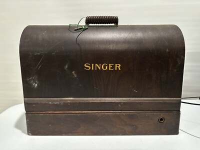 1927 Singer 99 Sewing Machine 