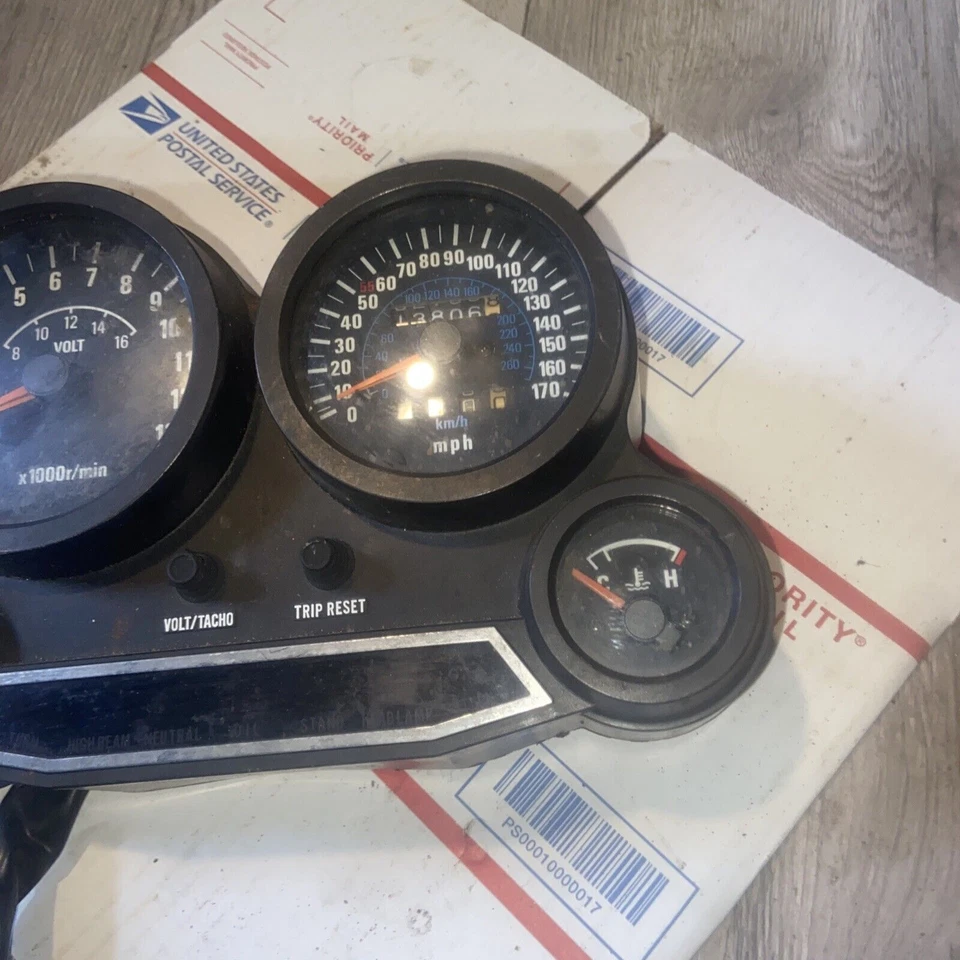 1986 86-87 川崎 ZX1000 NINJA 1000R GAUGE CLUSTER SPEEDO TACH — 第 2/4 张图片