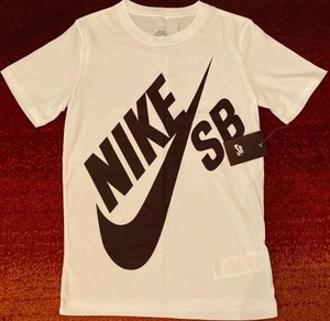 nike sb top