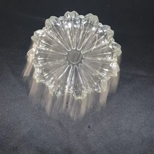 Crystal Star Pattern Cut Clear Glass Cigar Cigarette Ashtray 5.5”vintage