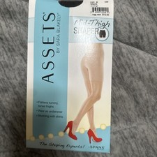 NIP Assets by Sara Blakely Size 4 Black Unbelievable Underwear Mid-Thigh Shaper