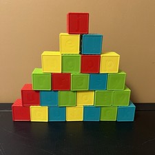 Tupperware Tuppertoys Busy Blocks ABC Colors 25 Alphabet Easter Daycare Prechool