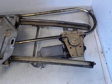 Lève vitre Renault R19