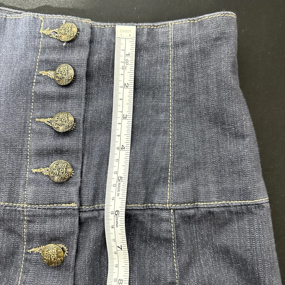 Falda vaquera Era of Chaos para mujer 28 cintura alta botones bolsillos delanteros Y2K Rockabill Foto 3 de 4